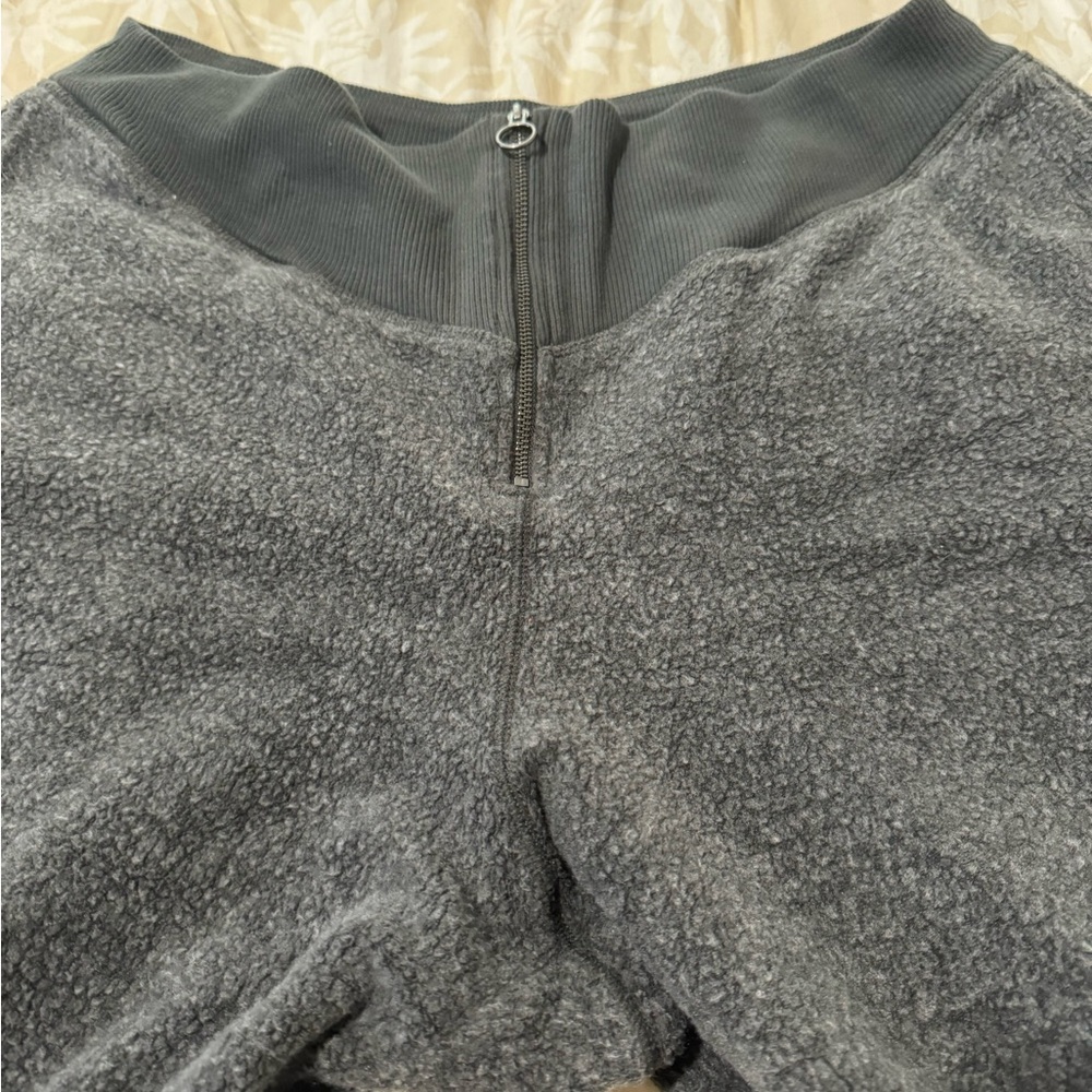 Aerie zip front fleece sweatpants